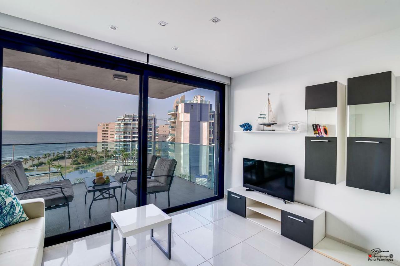 Torrevieja - Punta Prima Sea Senses Apartment Bagian luar foto