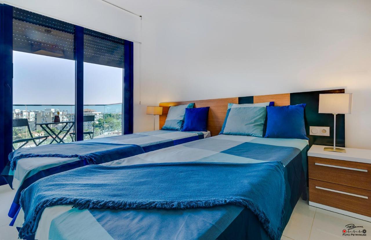 Torrevieja - Punta Prima Sea Senses Apartment Bagian luar foto